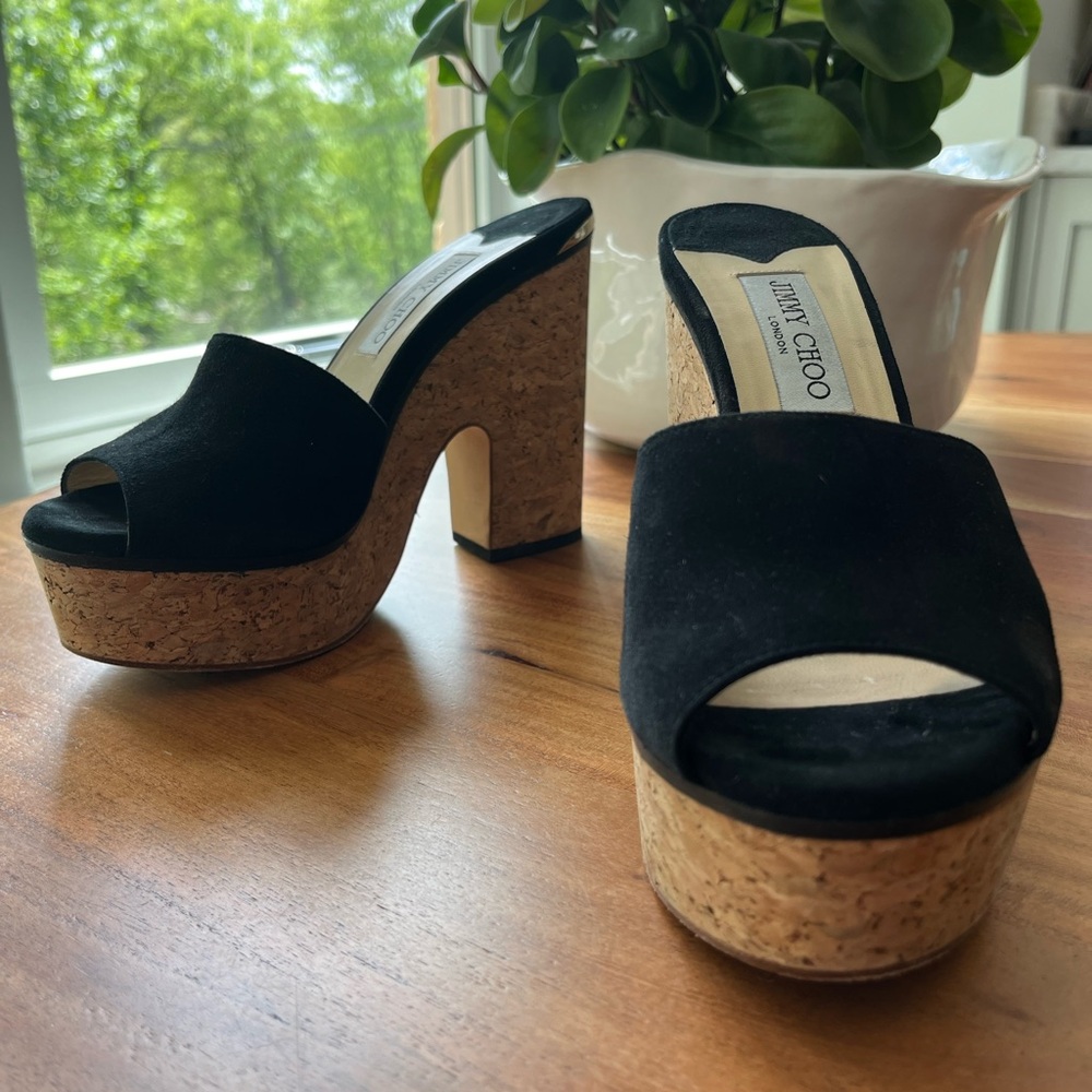 Jimmy Choo Size 38.5 Cork and Suede Chunky Heel